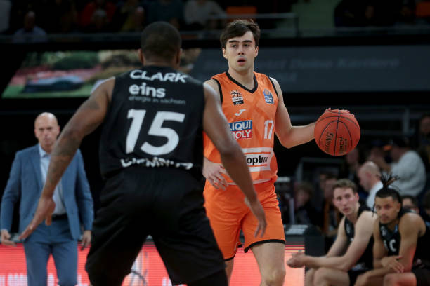 不仅体现了 不仅体现了