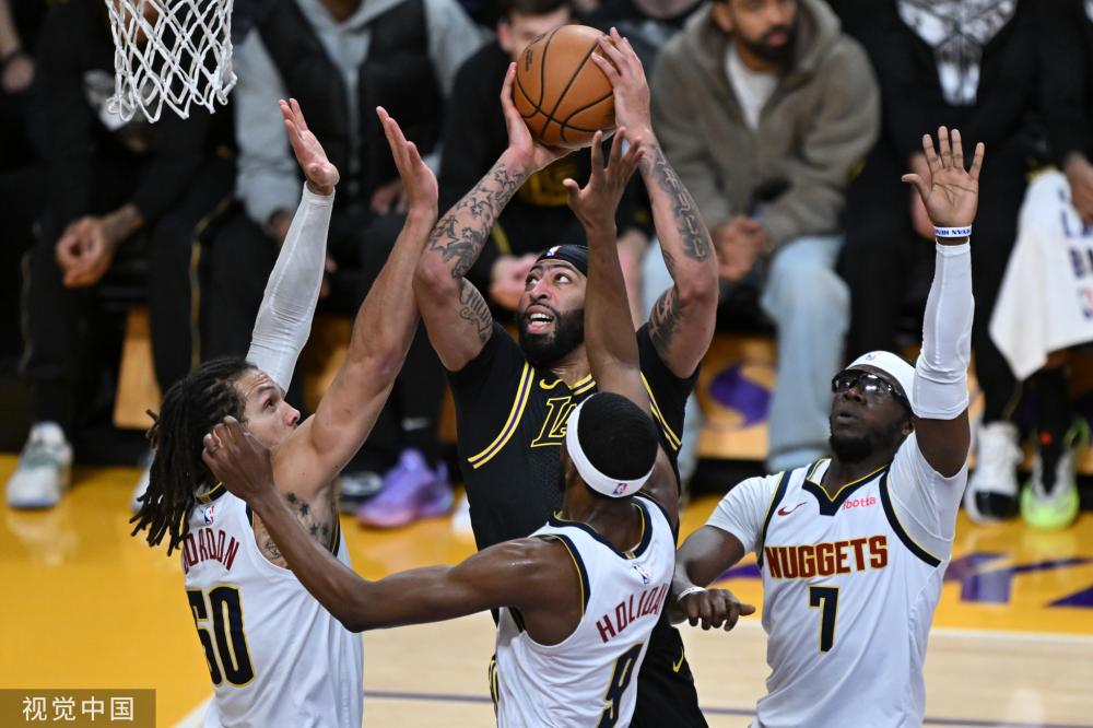 多重身份的 多重身份的